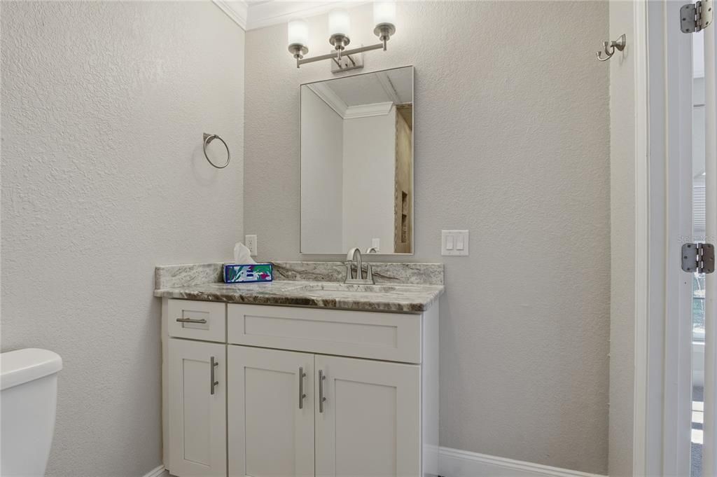 На продажу: $689,900 (5 спален, 3 ванн, 3503 Квадратных фут)