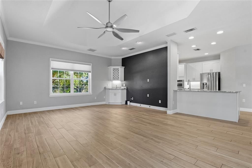 На продажу: $689,900 (5 спален, 3 ванн, 3503 Квадратных фут)