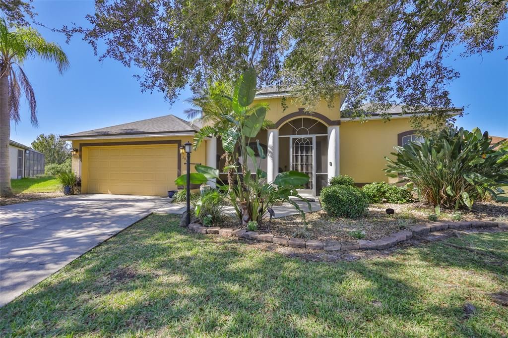 For Sale: $478,000 (3 beds, 2 baths, 2158 Square Feet)