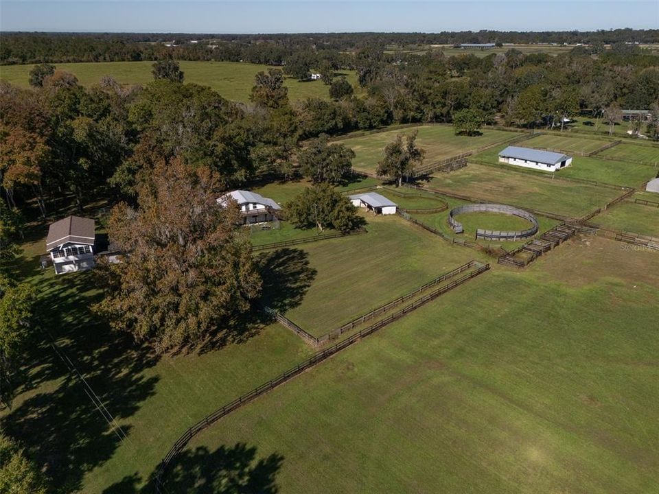 En Venta: $1,625,000 (3 camas, 2 baños, 2413 Pies cuadrados)