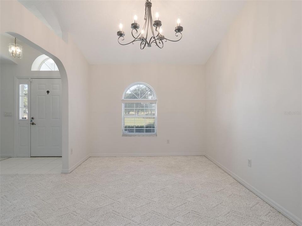 En Venta: $1,625,000 (3 camas, 2 baños, 2413 Pies cuadrados)