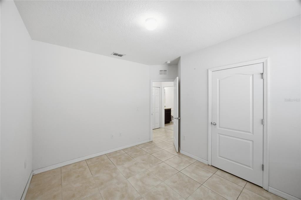 待售: $315,000 (3 贝兹, 2 浴室, 1770 平方英尺)