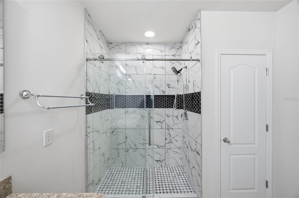 待售: $315,000 (3 贝兹, 2 浴室, 1770 平方英尺)