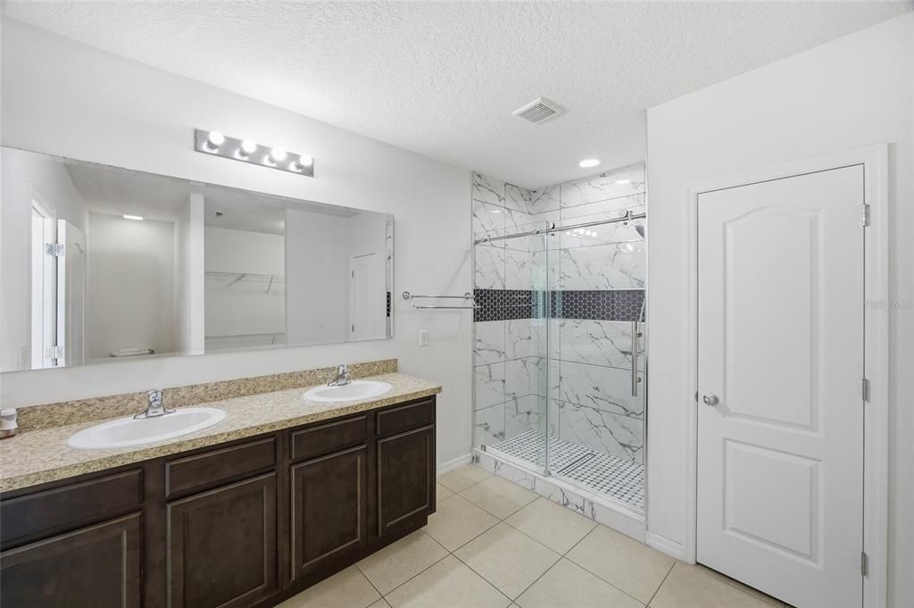 待售: $315,000 (3 贝兹, 2 浴室, 1770 平方英尺)