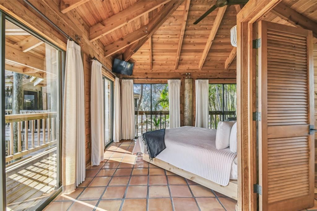 待售: $5,495,000 (5 贝兹, 5 浴室, 3503 平方英尺)