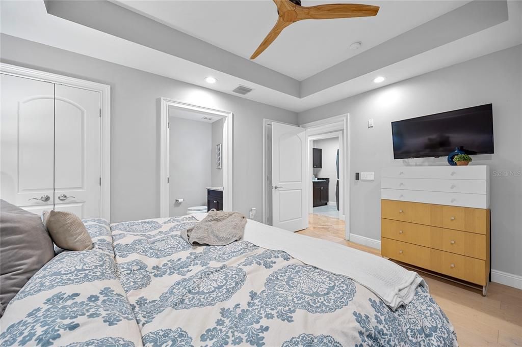 En Venta: $1,595,000 (3 camas, 3 baños, 2145 Pies cuadrados)