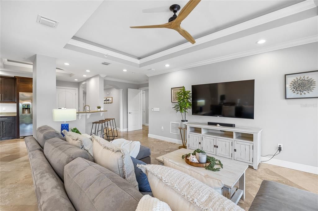 En Venta: $1,595,000 (3 camas, 3 baños, 2145 Pies cuadrados)