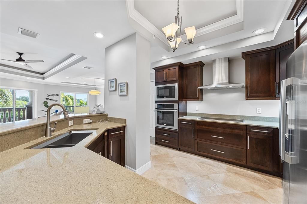 En Venta: $1,595,000 (3 camas, 3 baños, 2145 Pies cuadrados)