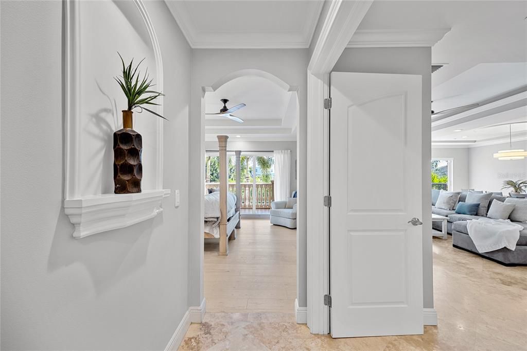 En Venta: $1,595,000 (3 camas, 3 baños, 2145 Pies cuadrados)