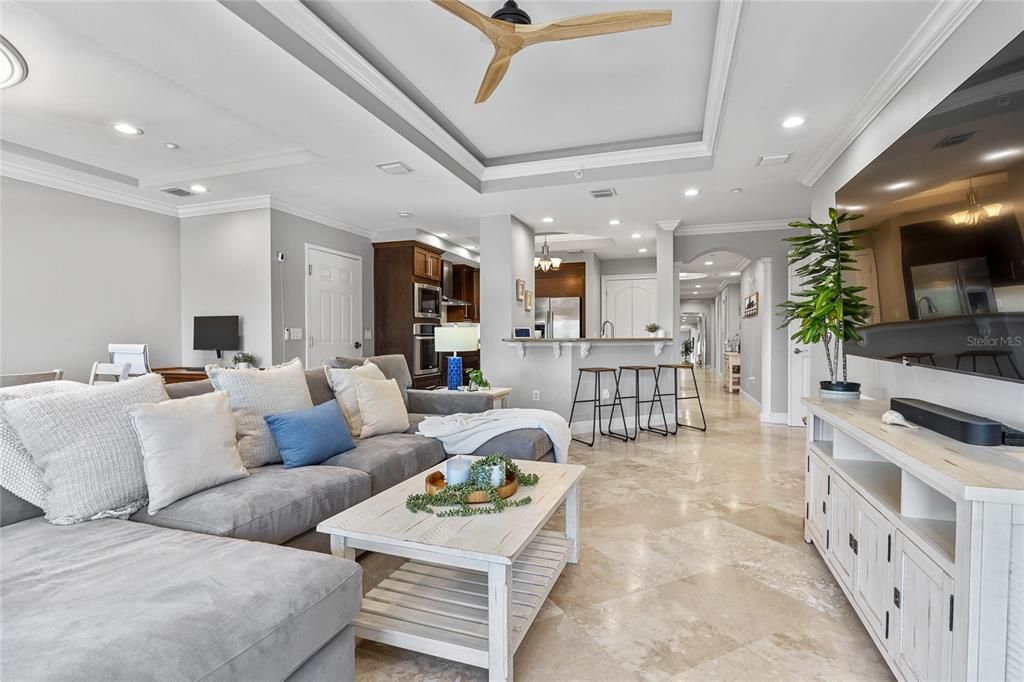 En Venta: $1,595,000 (3 camas, 3 baños, 2145 Pies cuadrados)