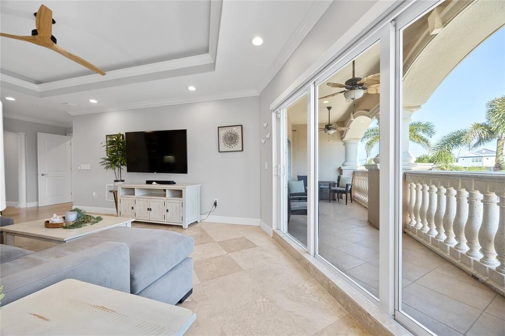 En Venta: $1,595,000 (3 camas, 3 baños, 2145 Pies cuadrados)