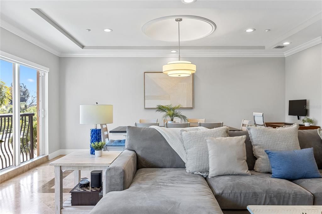 En Venta: $1,595,000 (3 camas, 3 baños, 2145 Pies cuadrados)