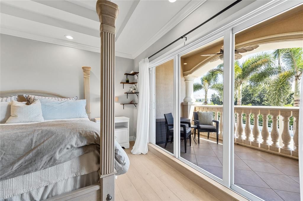 En Venta: $1,595,000 (3 camas, 3 baños, 2145 Pies cuadrados)