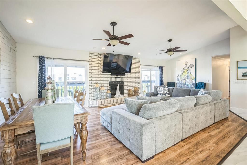 待售: $1,995,000 (4 贝兹, 4 浴室, 2919 平方英尺)