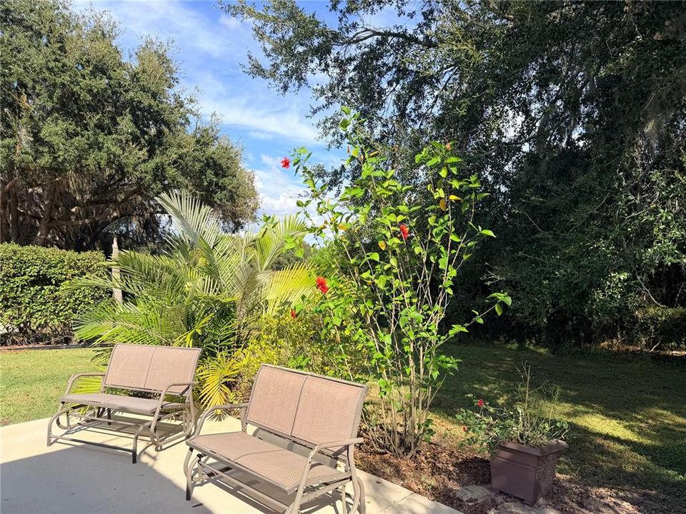 Active With Contract: $84,900 (0.12 acres)