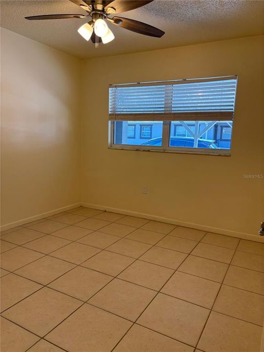 En Renta: $1,295 (2 camas, 1 baños, 900 Pies cuadrados)