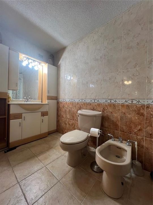 В аренду: $3,300 (3 спален, 2 ванн, 1400 Квадратных фут)