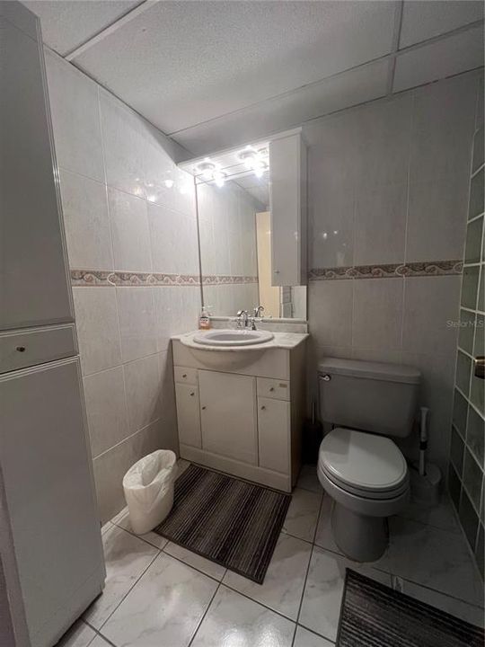 В аренду: $3,300 (3 спален, 2 ванн, 1400 Квадратных фут)