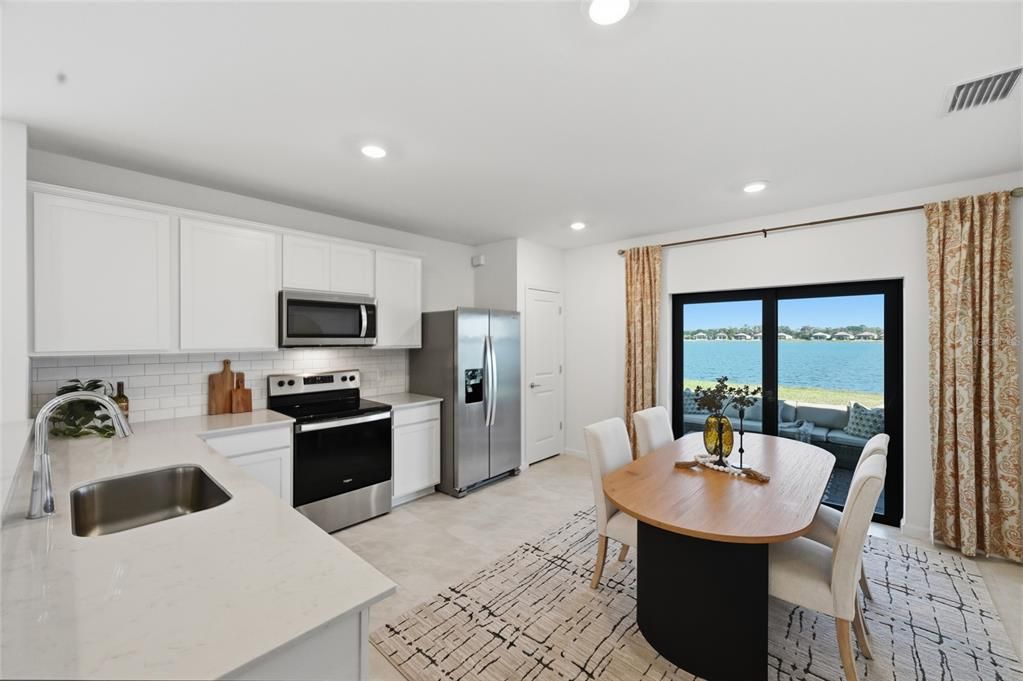 待售: $460,000 (3 贝兹, 2 浴室, 1256 平方英尺)