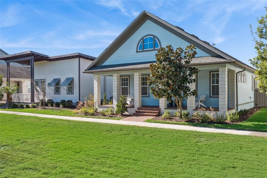 合同活跃: $650,000 (3 贝兹, 2 浴室, 1966 平方英尺)