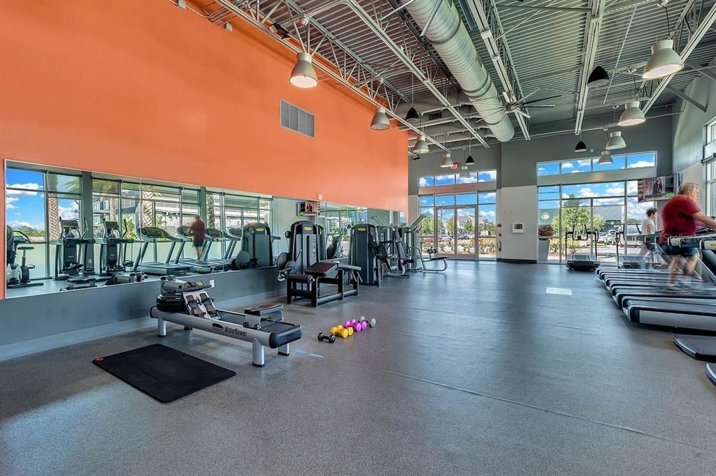 合同活跃: $650,000 (3 贝兹, 2 浴室, 1966 平方英尺)