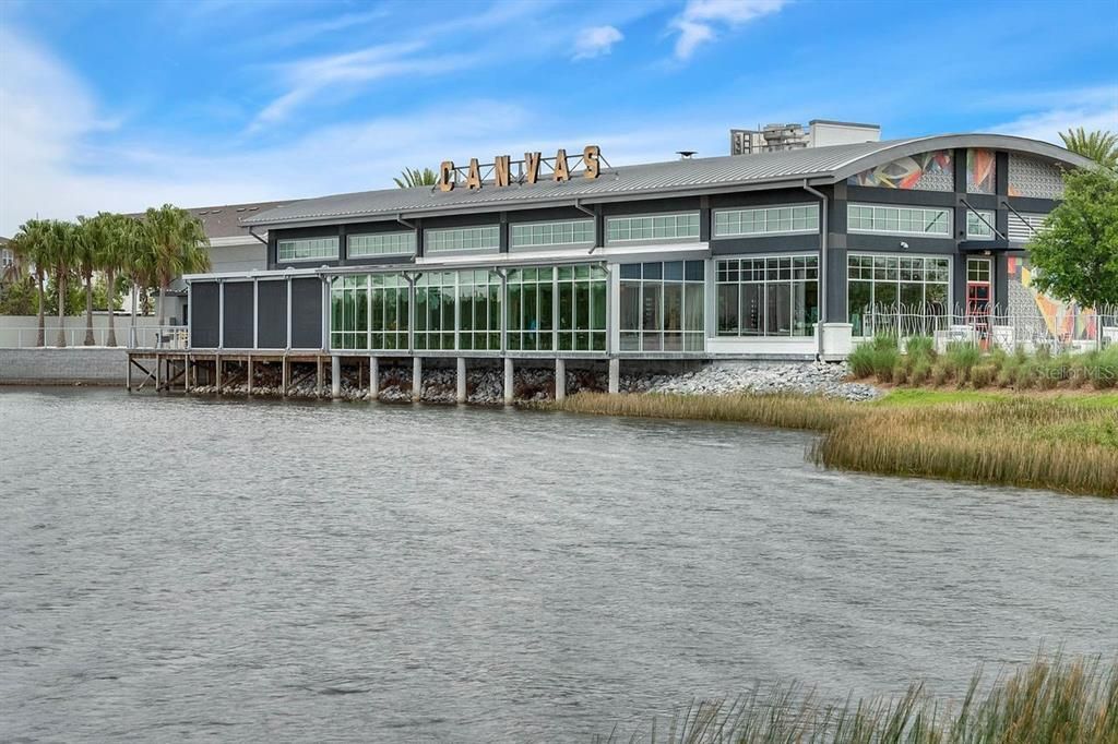 合同活跃: $650,000 (3 贝兹, 2 浴室, 1966 平方英尺)