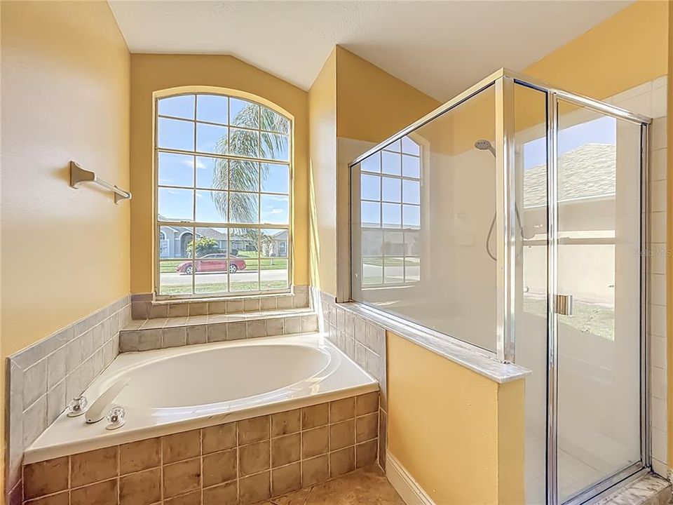 待售: $361,000 (3 贝兹, 2 浴室, 1644 平方英尺)