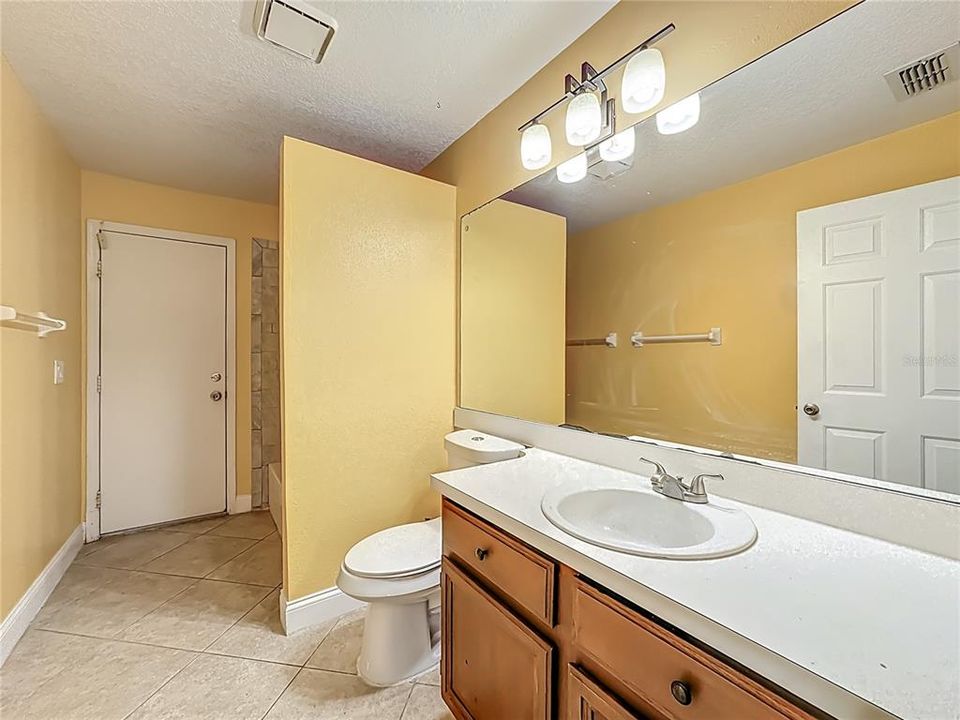 待售: $361,000 (3 贝兹, 2 浴室, 1644 平方英尺)