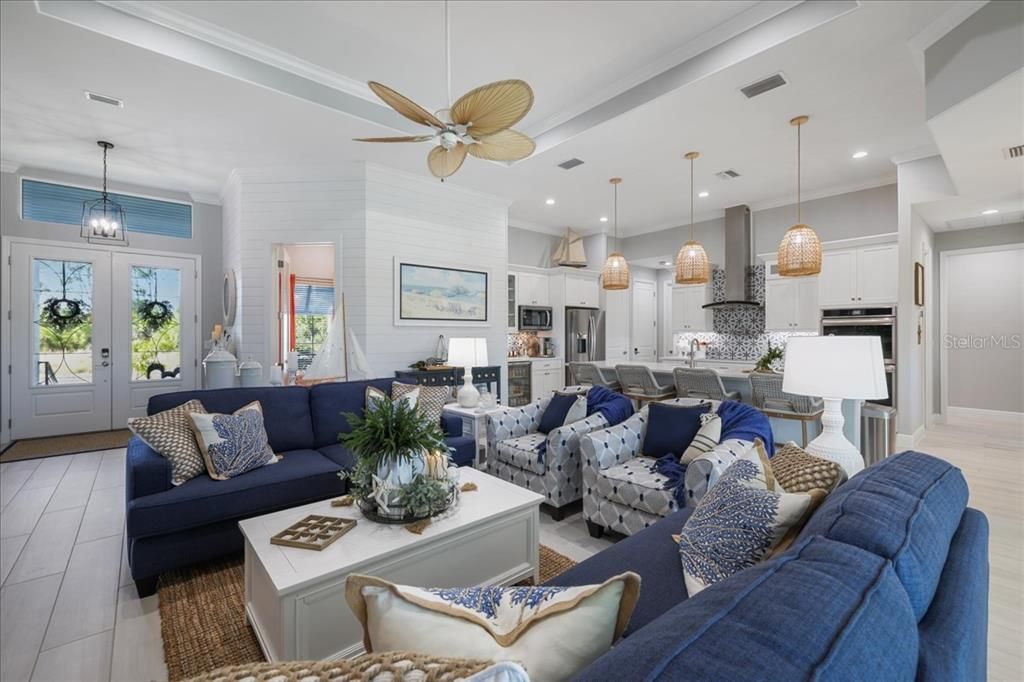 待售: $729,900 (3 贝兹, 3 浴室, 2244 平方英尺)