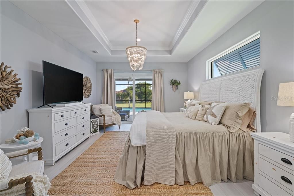 待售: $729,900 (3 贝兹, 3 浴室, 2244 平方英尺)