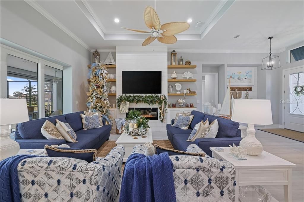 待售: $729,900 (3 贝兹, 3 浴室, 2244 平方英尺)