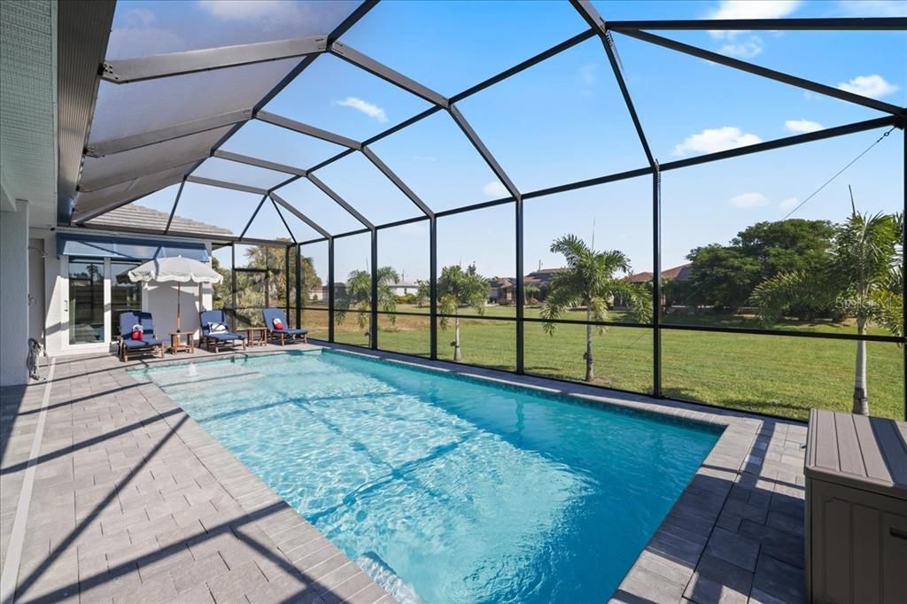 待售: $729,900 (3 贝兹, 3 浴室, 2244 平方英尺)