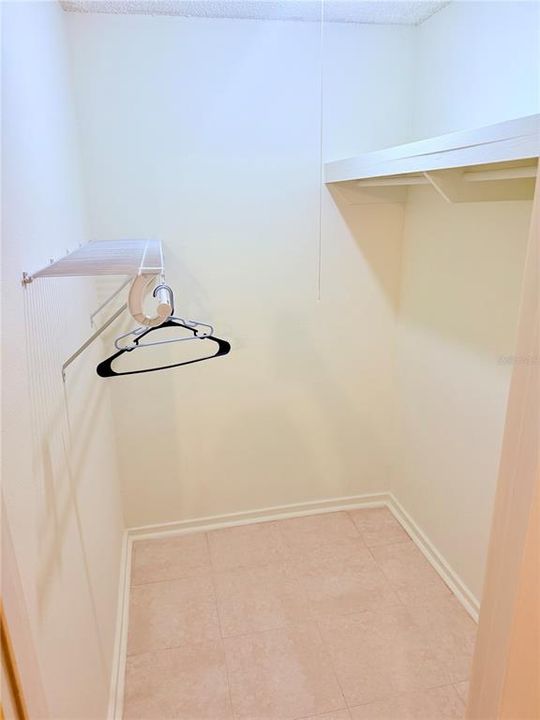 В аренду: $1,250 (2 спален, 1 ванн, 1164 Квадратных фут)