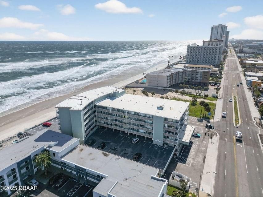 For Sale: $120,000 (0 beds, 1 baths, 530 Square Feet)