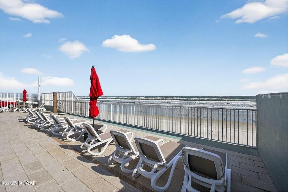 For Sale: $120,000 (0 beds, 1 baths, 530 Square Feet)