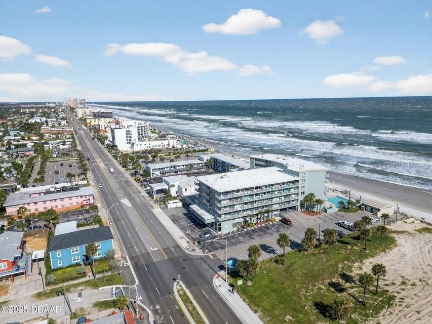 For Sale: $120,000 (0 beds, 1 baths, 530 Square Feet)