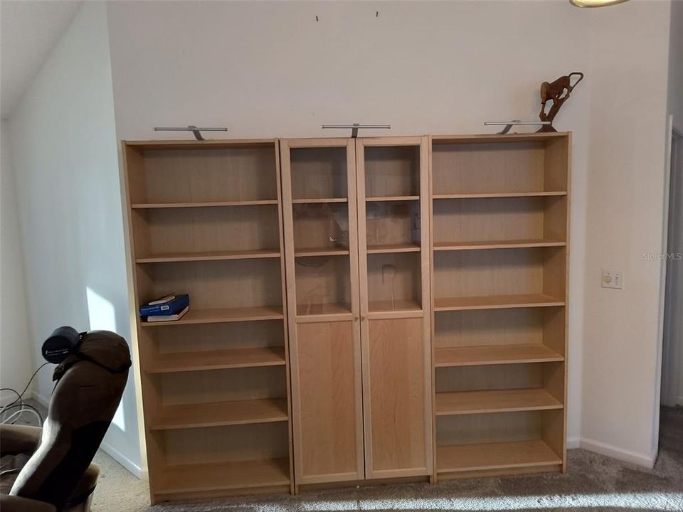 For Sale: $225,000 (2 beds, 2 baths, 1395 Square Feet)