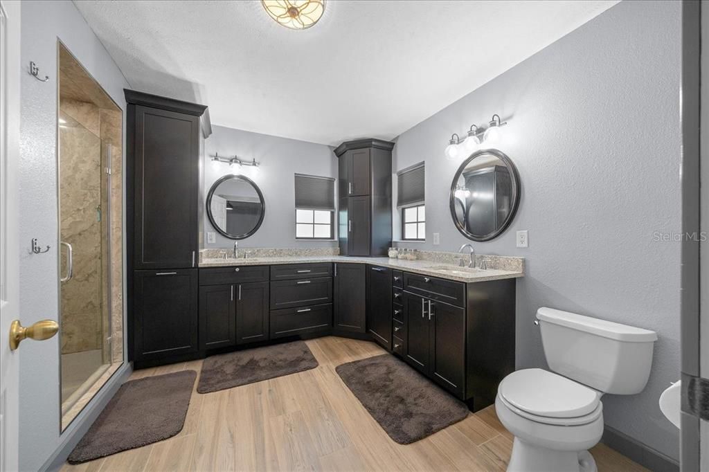 待售: $485,000 (3 贝兹, 2 浴室, 2498 平方英尺)