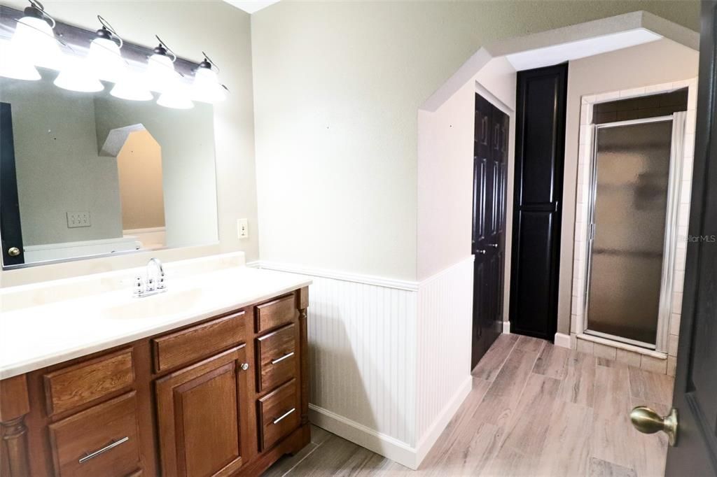 待售: $485,000 (3 贝兹, 2 浴室, 2498 平方英尺)