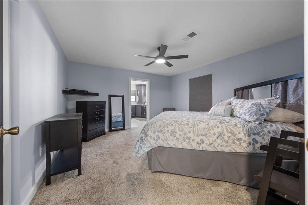 待售: $485,000 (3 贝兹, 2 浴室, 2498 平方英尺)