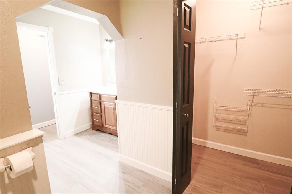 待售: $485,000 (3 贝兹, 2 浴室, 2498 平方英尺)