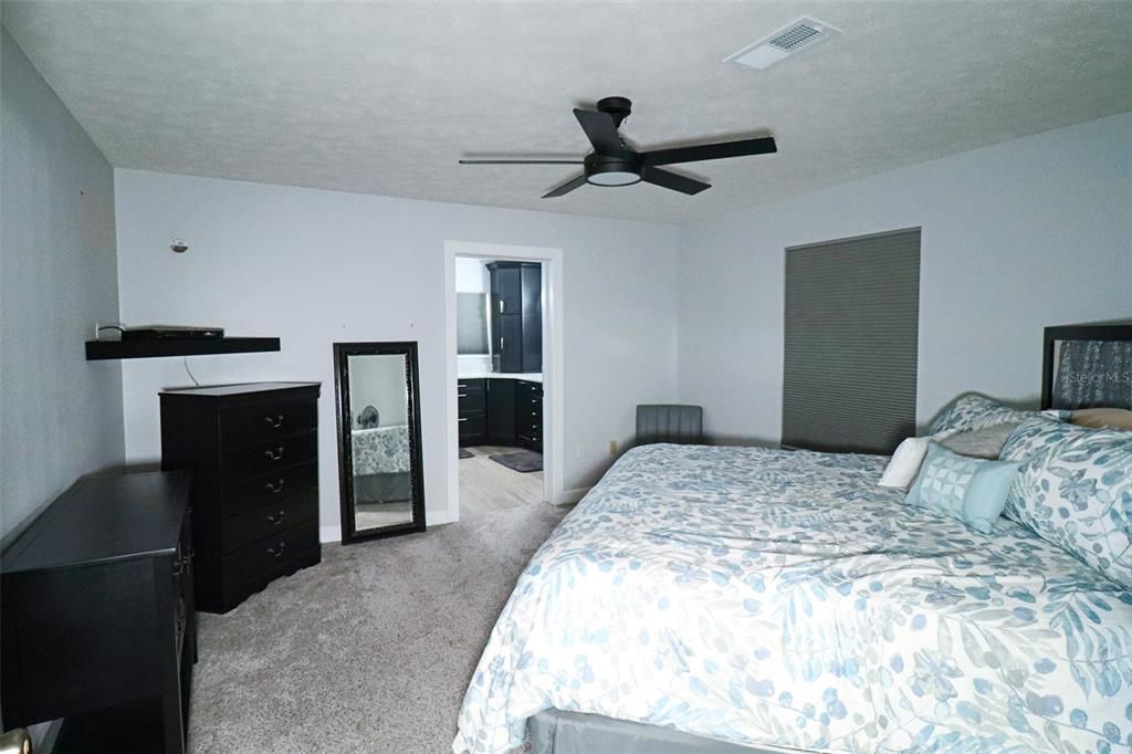 待售: $485,000 (3 贝兹, 2 浴室, 2498 平方英尺)