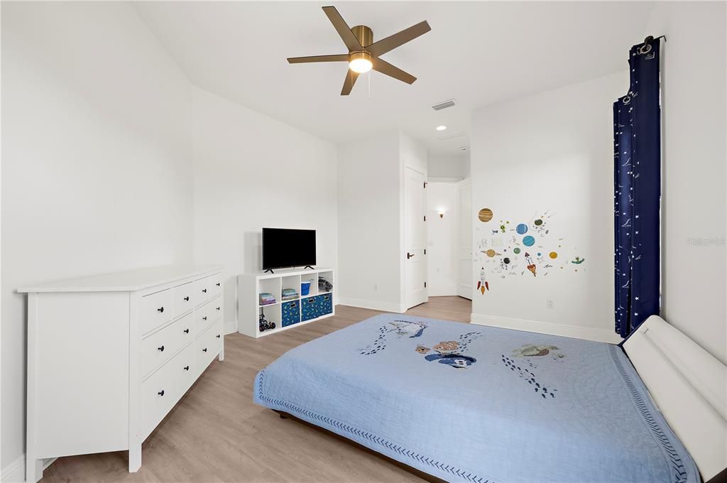 待售: $2,660,000 (4 贝兹, 5 浴室, 5196 平方英尺)