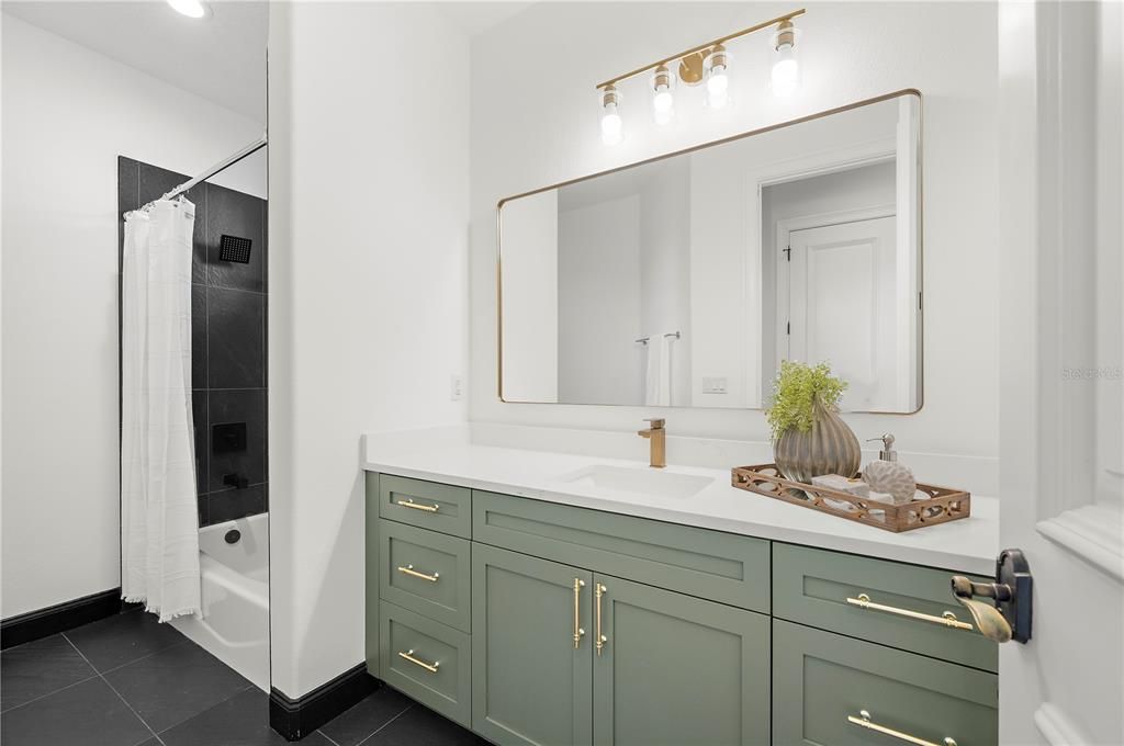 待售: $2,660,000 (4 贝兹, 5 浴室, 5196 平方英尺)