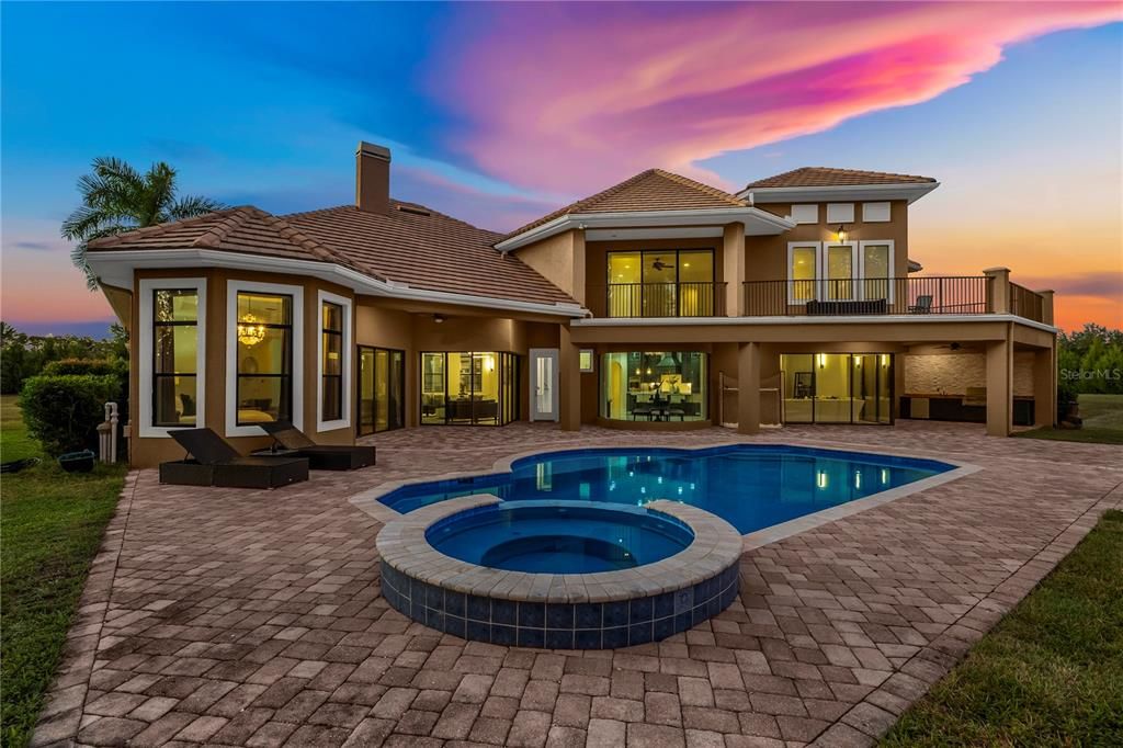 待售: $2,660,000 (4 贝兹, 5 浴室, 5196 平方英尺)