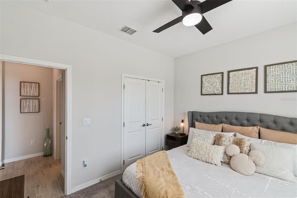 For Sale: $565,000 (4 beds, 3 baths, 2399 Square Feet)