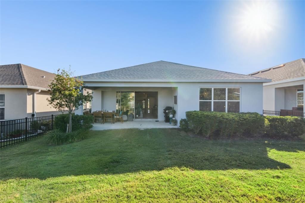 For Sale: $565,000 (4 beds, 3 baths, 2399 Square Feet)