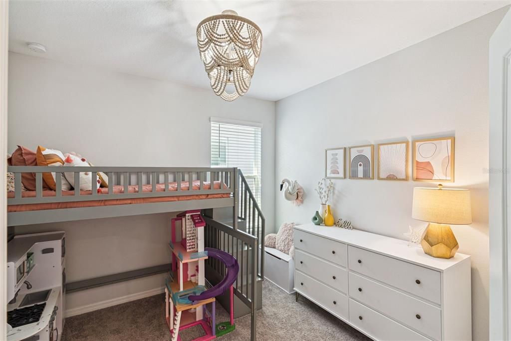 For Sale: $565,000 (4 beds, 3 baths, 2399 Square Feet)