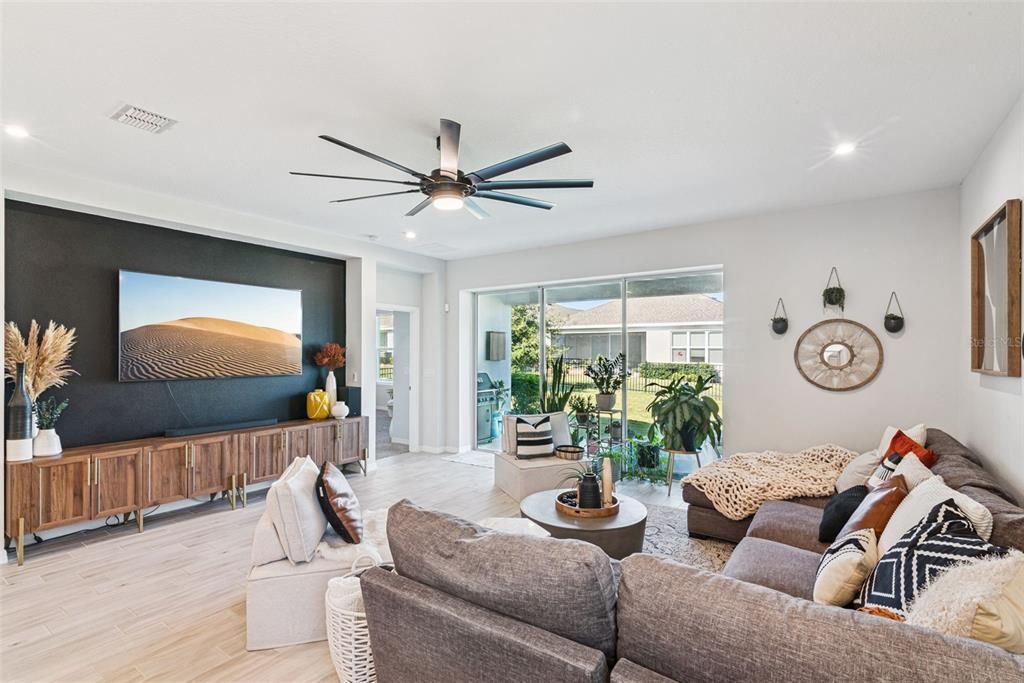 For Sale: $565,000 (4 beds, 3 baths, 2399 Square Feet)