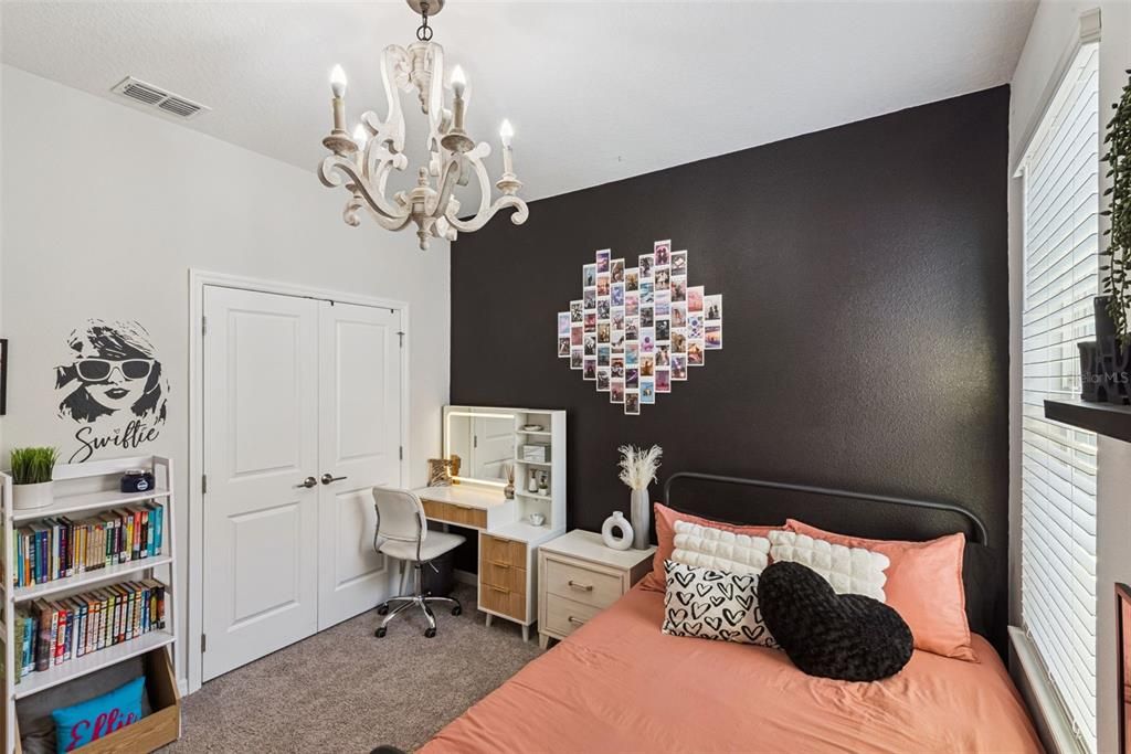 For Sale: $565,000 (4 beds, 3 baths, 2399 Square Feet)